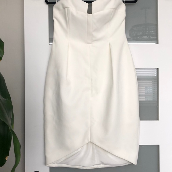 Keepsake the Label White strapless dress - Picture 3 of 9